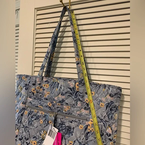 Vera Bradley Tote/NWT - Picture 9 of 9